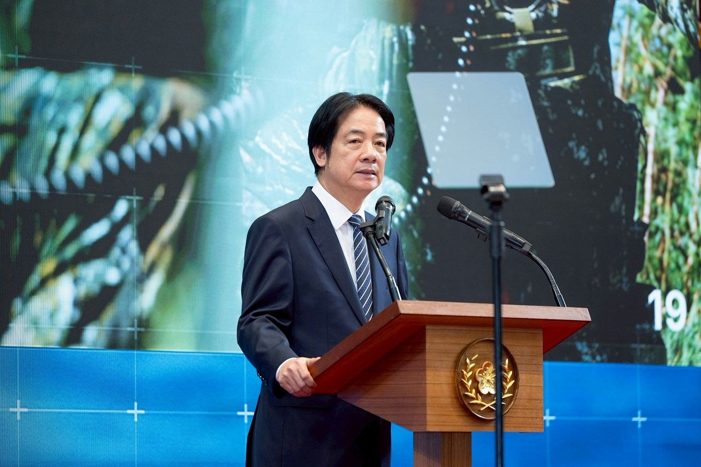 解放军围台军演,郑丽文轰赖清德把路走绝:连累全台湾2300万人(组图) - 2