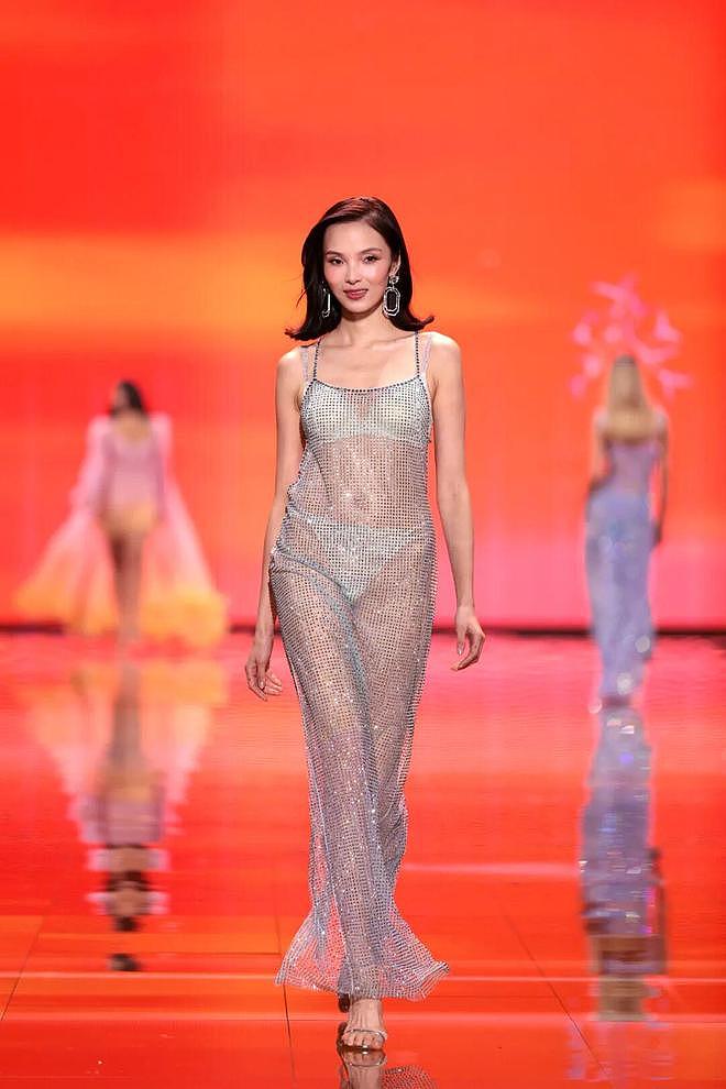 何穗、雎晓雯、奚梦瑶、孙菲菲都结婚生子了,但一代国模依旧无可替代(组图) - 48