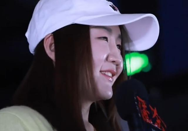 和杨颖离婚3年后，48岁黄晓明再次官宣喜讯，真叫陈梦说对了（组图） - 1