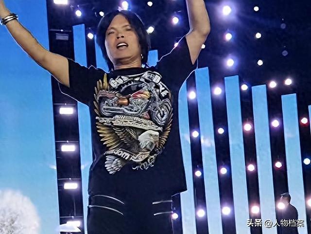 负债百万、露宿街头、装疯卖傻，星光大道的草根歌手现状大揭秘（组图） - 24