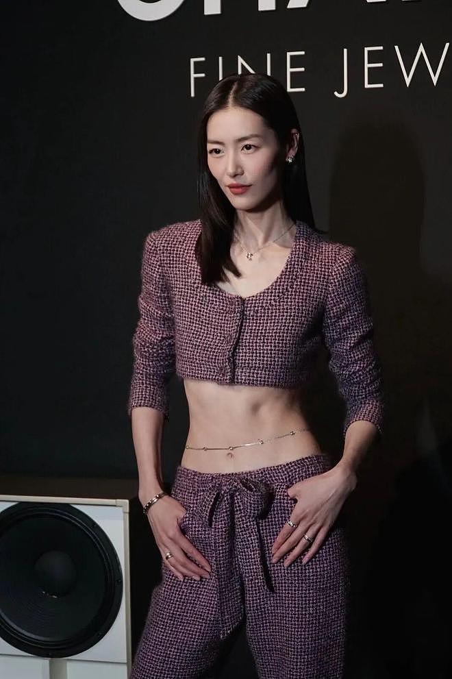 何穗、雎晓雯、奚梦瑶、孙菲菲都结婚生子了,但一代国模依旧无可替代(组图) - 63