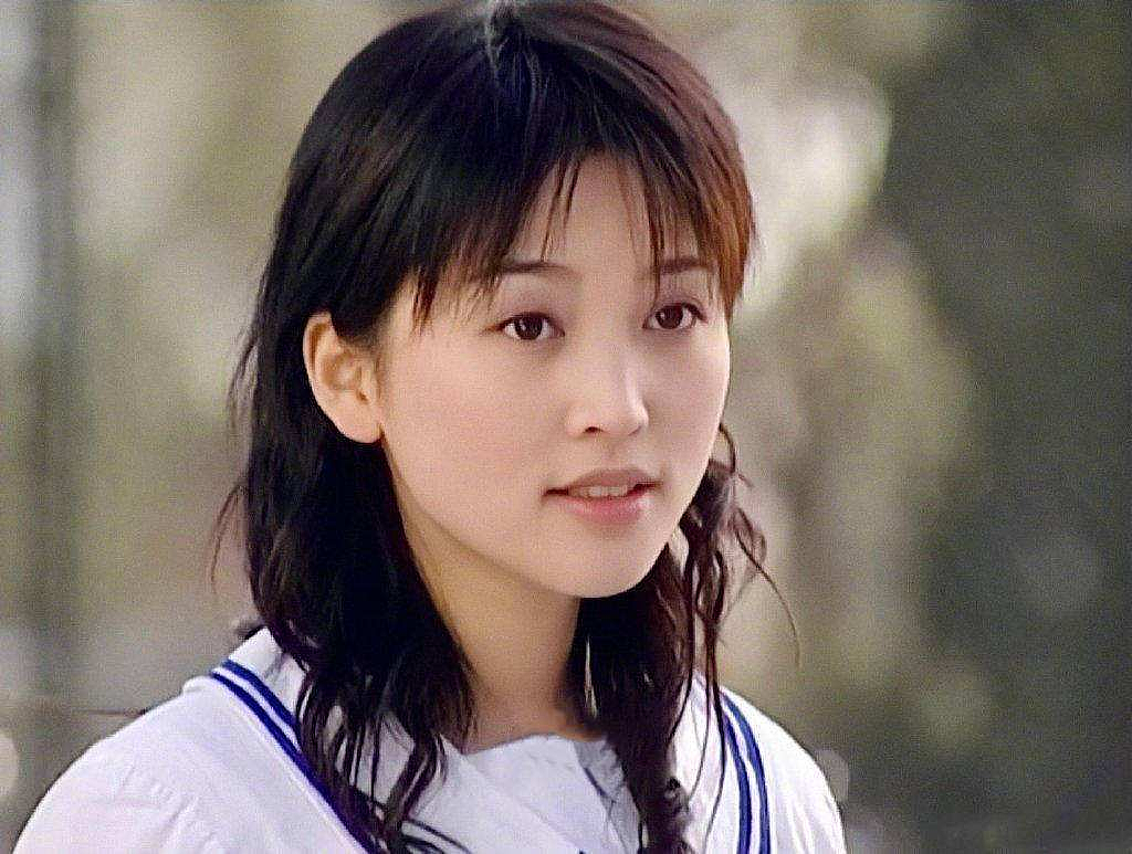 恭喜成功求婚！44岁嫁给小19岁男星，喜欢给男友当妈？（组图） - 3