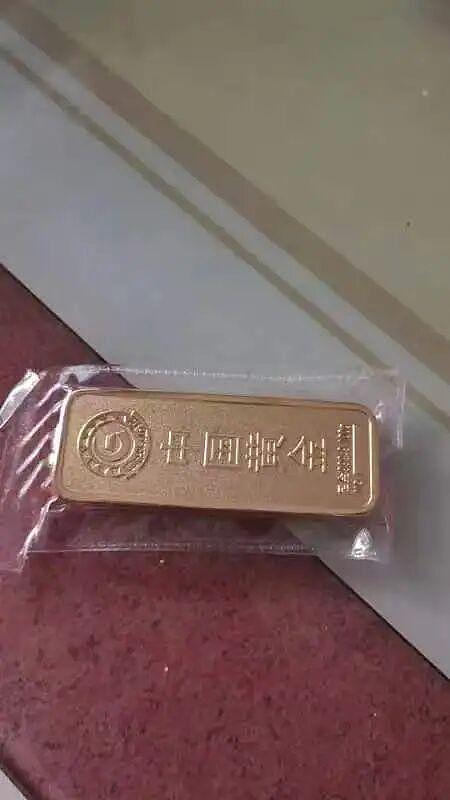 女子请演员扮“豪门父母”骗婚：父亲是高官，母亲是模特（组图） - 4