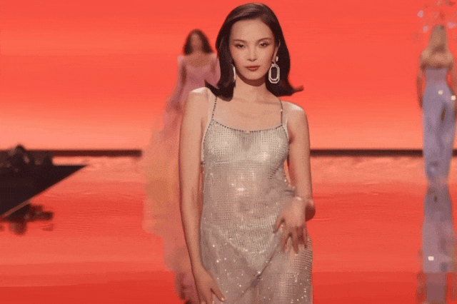 何穗、雎晓雯、奚梦瑶、孙菲菲都结婚生子了,但一代国模依旧无可替代(组图) - 50