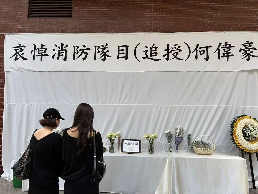遗体修复,丧礼,破地狱:香港大火30天(组图) - 2