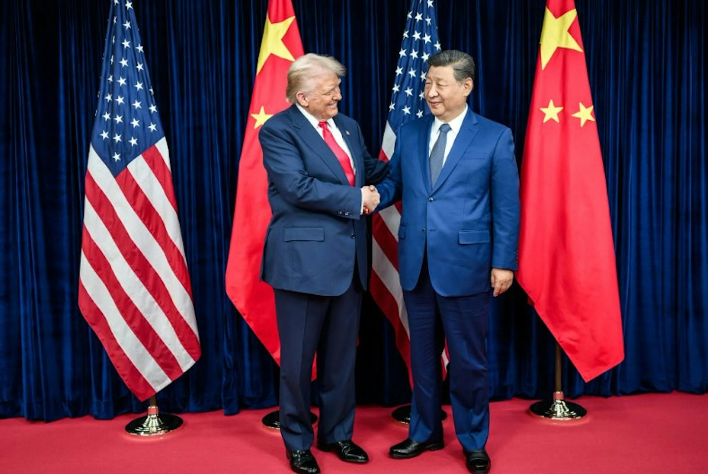 2025回顾：中美十年来最动荡的一年，关税战最终返回原点？（组图） - 2