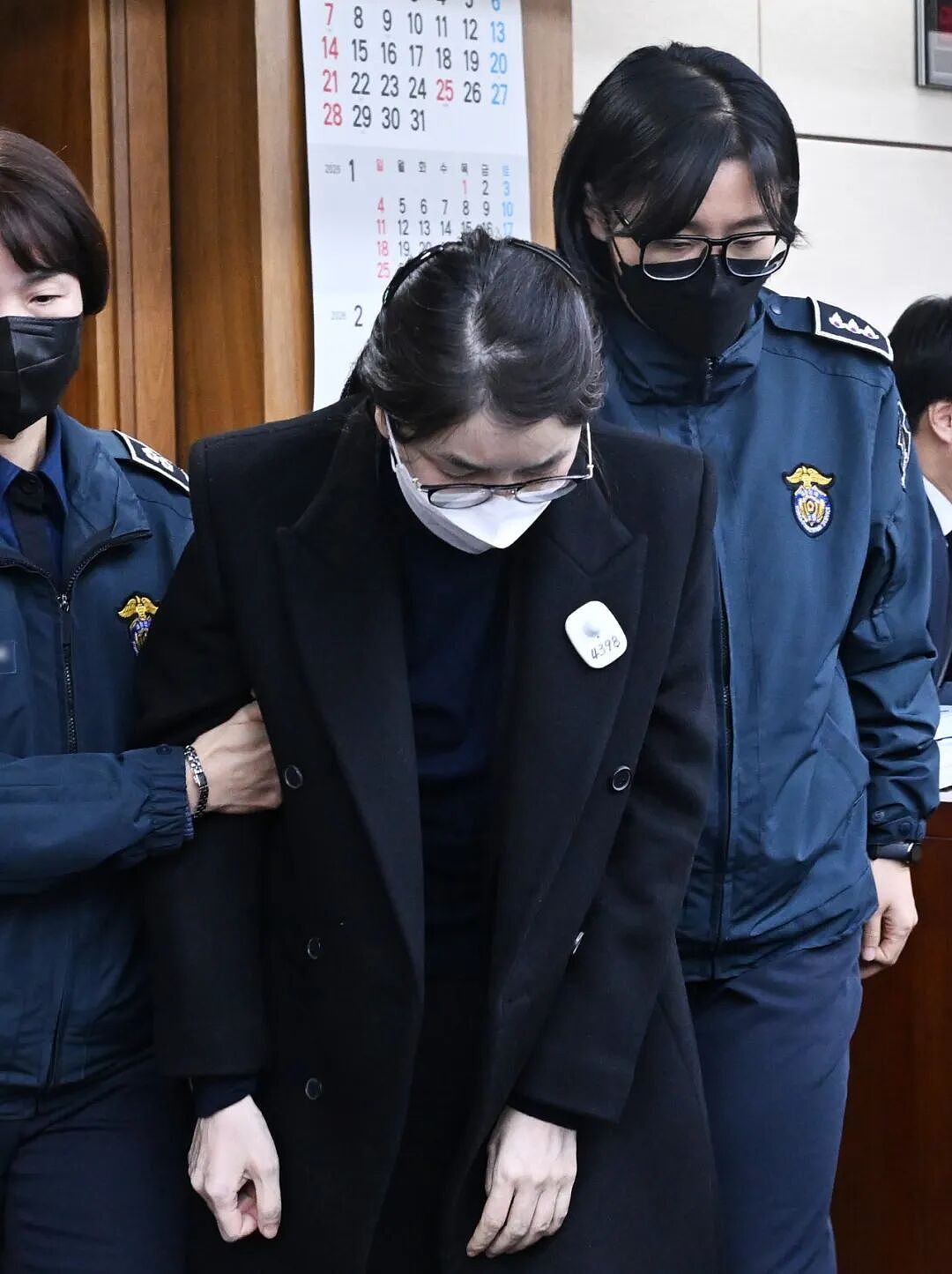 犯罪收益达14.6亿韩元，享有“仅次于总统的地位”，金建希怎么个“卖官鬻爵”了？（组图） - 5