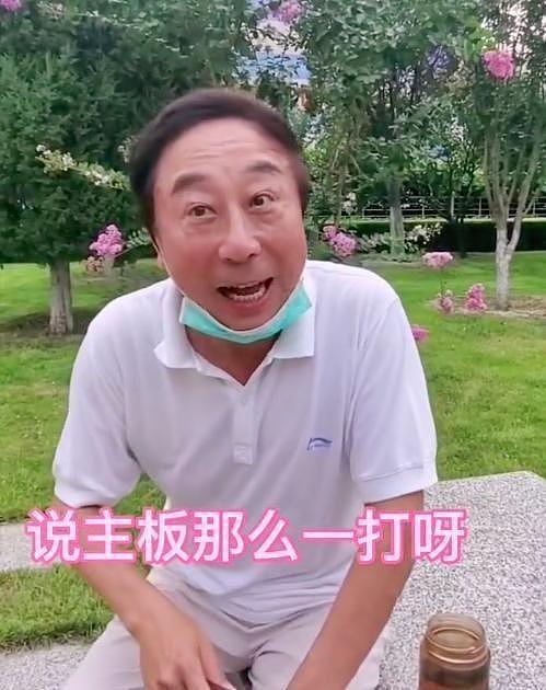 68岁冯巩房子内景曝光！屋内空间狭小，纸箱堆一地，网友：太朴素（组图） - 6