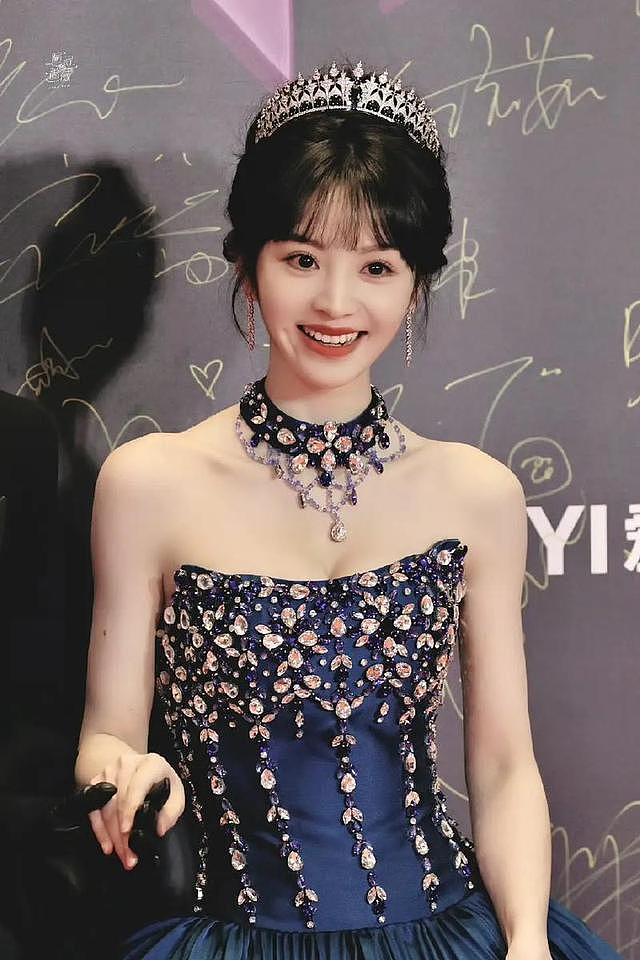 2025全球百大最美面孔洗牌：刘亦菲没上榜，第一美得让人心服口服（组图） - 16