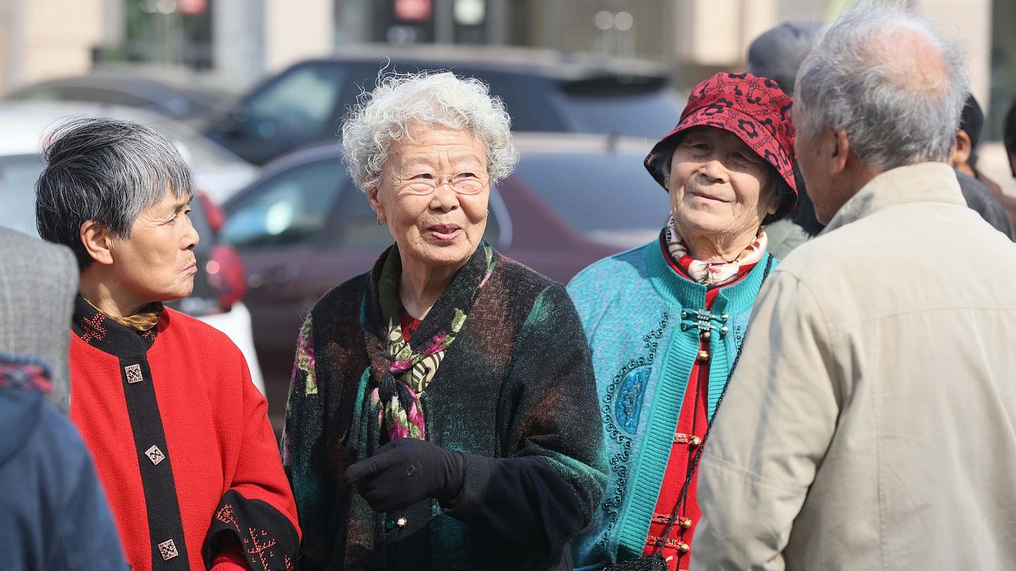 2025中国特权阶层丑闻盘点!从哈佛女孩到杨兰兰,为何引爆全民愤怒(组图) - 16