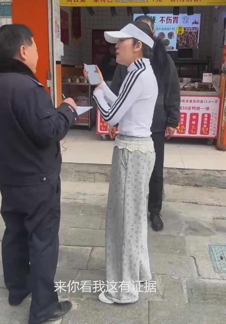 毁三观！河南女子婚内出轨，离婚后带前夫找情人扯皮，情人的原配妻子傻眼（组图） - 4