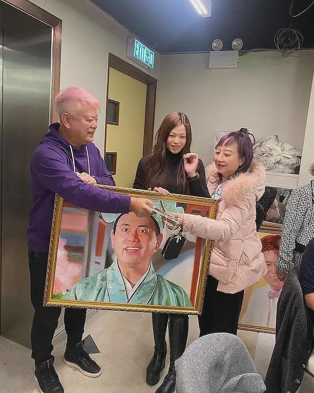 75岁知名港星沦为“小三”，多次承诺娶对方，拒绝向女友老公道歉（组图） - 9
