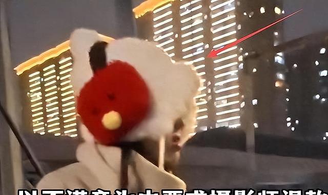 哈尔滨白嫖拍照续：女生“底裤”被扒，正脸流出，朋友再曝恶心事（组图） - 1