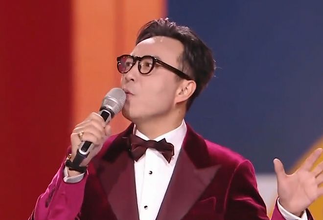 跨年晚会主持人状态曝光！靳梦佳被质疑整容，汪涵头发秃了一半（组图） - 6