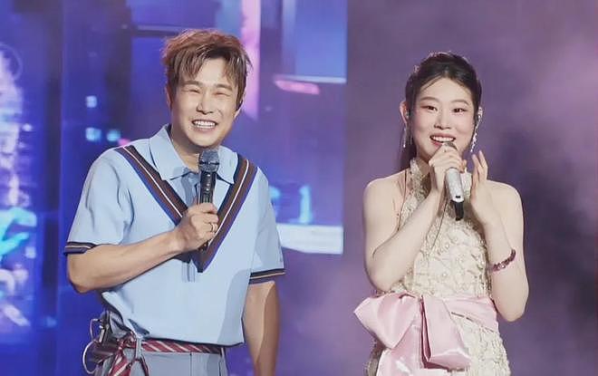 沈佳润跑调风波越演越烈！网友受够星二代划水，喊话其回韩国去（组图） - 12