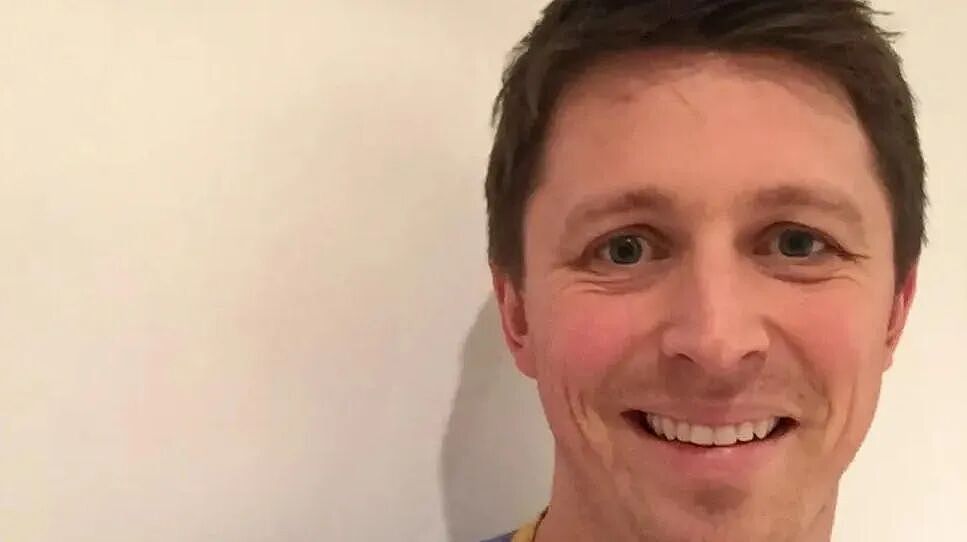 英国也出医闹!男子预约被拒,用撬棍疯狂袭击6人?护士浑身是血逃出求救...(组图) - 6