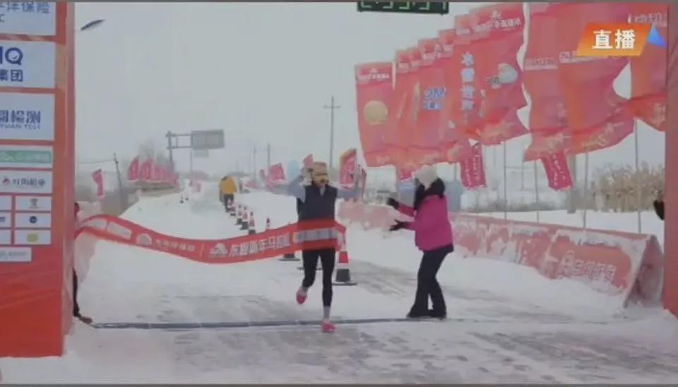 “最快女护士”张水华新年第一跑夺冠,奖金公布(组图) - 1