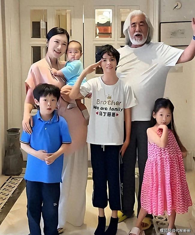 不演了？张纪中妻自曝私生活，将心酸展露无遗（组图） - 6
