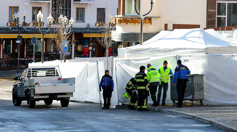 新年惨剧！滑雪胜地突发大爆炸155人死伤，人群尖叫逃窜、互相踩踏，灾难画面曝光（视频/组图） - 17