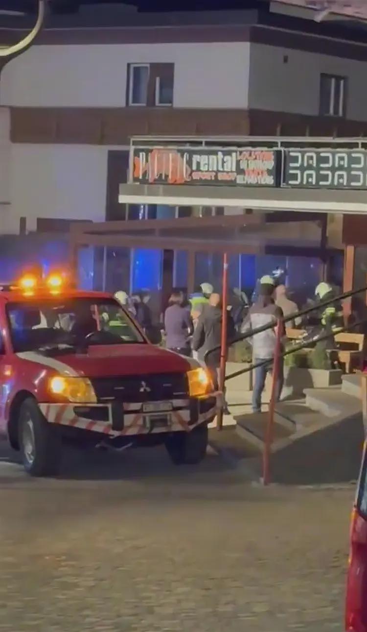 瑞士酒吧爆炸已致数十人死亡,旅瑞华人:酒吧老旧且地下室狭小,老板是法国人(组图) - 1