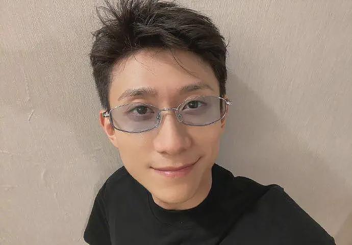 司晓迪发文喊张一山是少爷，晒出二人聊天记录，评论区炸锅了（组图） - 2