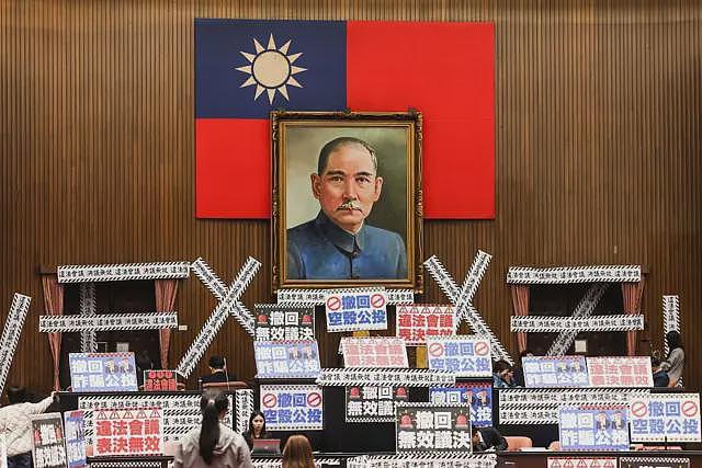 台湾“不在籍投票”争议：年轻人怎么看？（组图） - 6