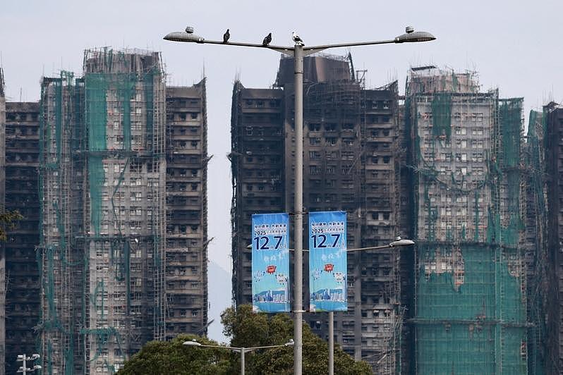 香港大火，查获有黑社会背景的维修人员（图） - 1