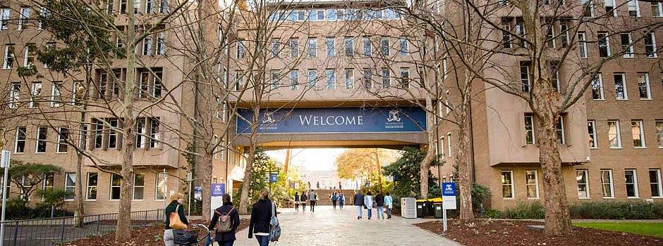 最新报告:澳洲普通大学全面吊打八大高校!尤其是在毕业生薪资方面!(组图) - 9