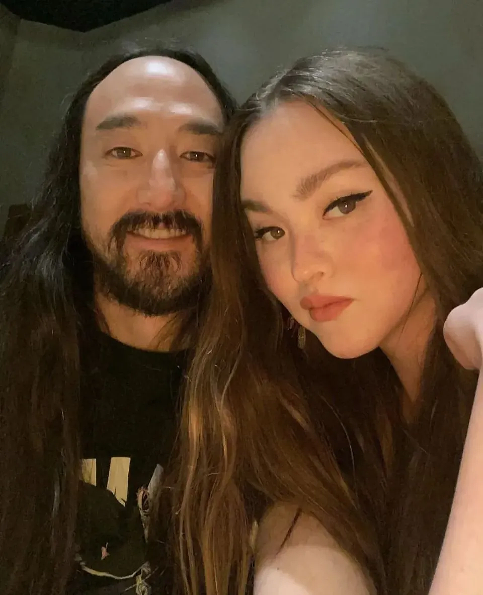 美顶流亚裔混血超模与继母3.5亿遗产大战！3房7兄妹撕了17年，继母趁机捡漏成大赢家？（组图） - 30