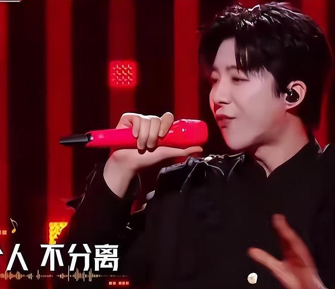 2026跨年晚会收官:3人零差评,2人翻红,1人升咖,只有他被骂惨(组图) - 10
