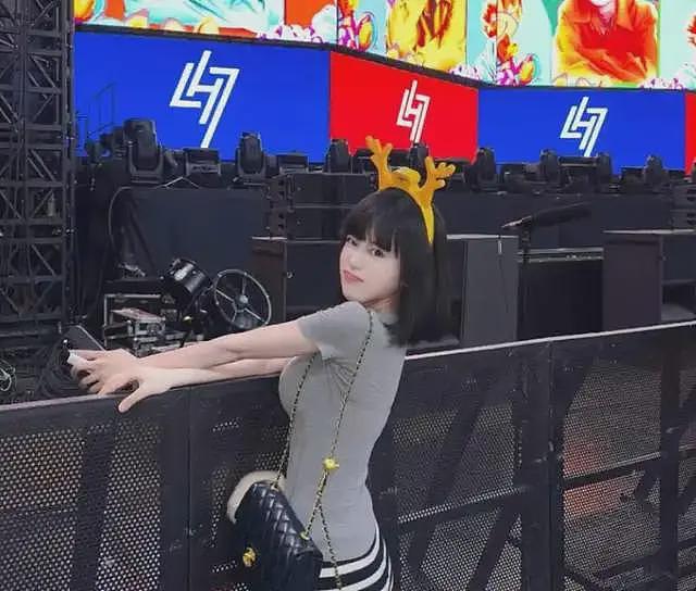 爆料鹿晗范丞丞林更新的司晓迪啥来头?(组图) - 6