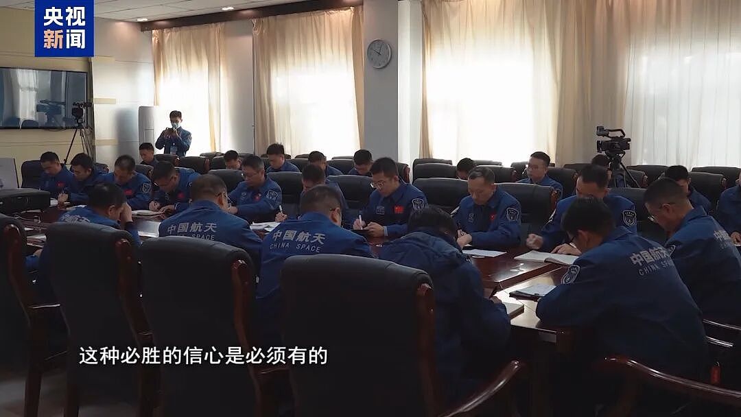 “玻璃发生撞击,已经裂透了”,人命关天,央视首度披露中国载人航天首次应急发射历程(组图) - 9
