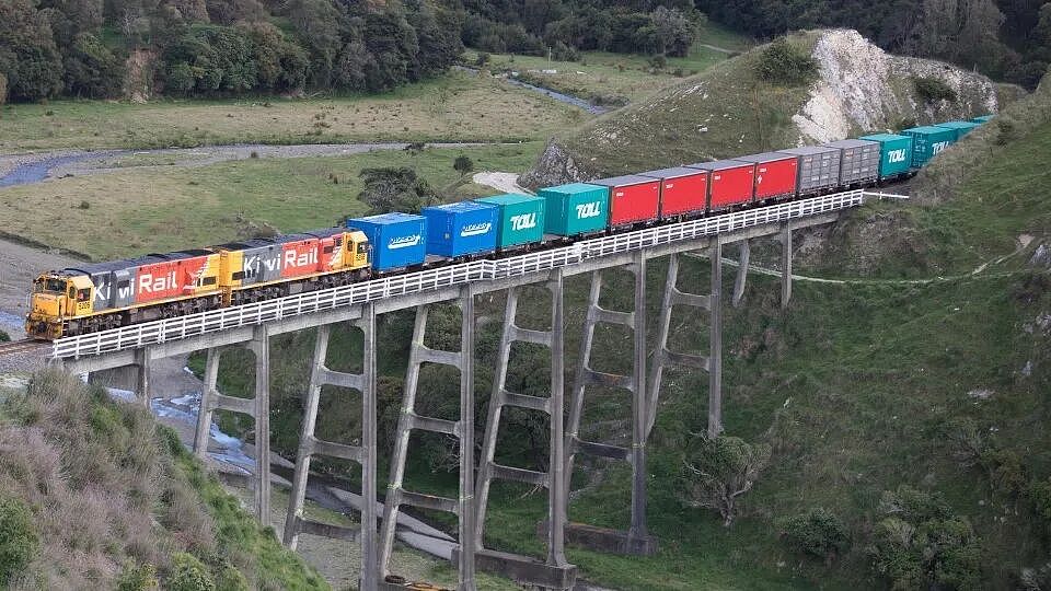 中国对超额进口牛肉加征55%关税,新西兰回应!NZ农业能养活全球4000万人口?真实情况是……(组图) - 7