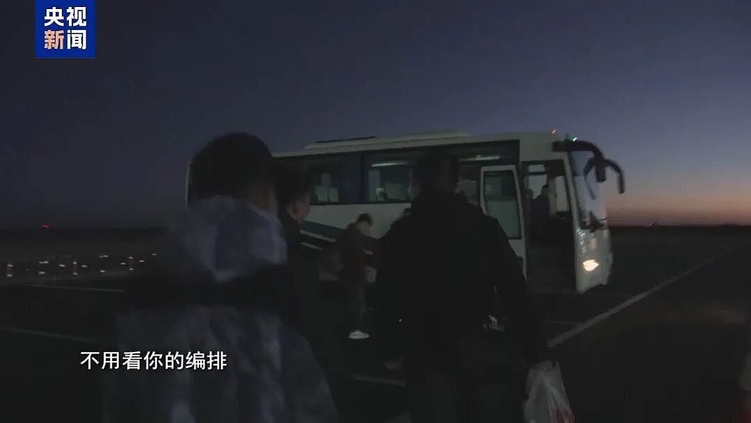 “玻璃发生撞击,已经裂透了”,人命关天,央视首度披露中国载人航天首次应急发射历程(组图) - 10