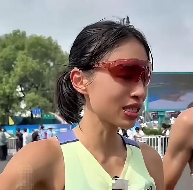 好友分析“最快女护士”辞职后规划：大方向不会放弃跑步（图） - 1