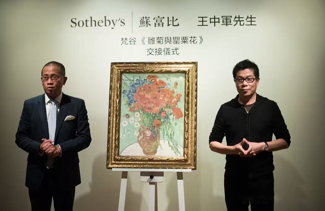 欠债22亿，内娱巨头没招了（组图） - 22