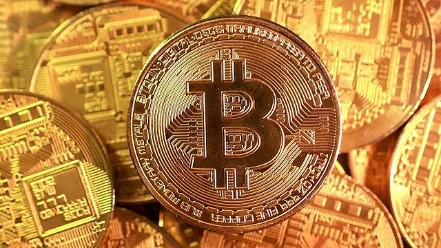 FBI：2025年美国人因比特币ATM诈骗损失26亿（组图） - 2