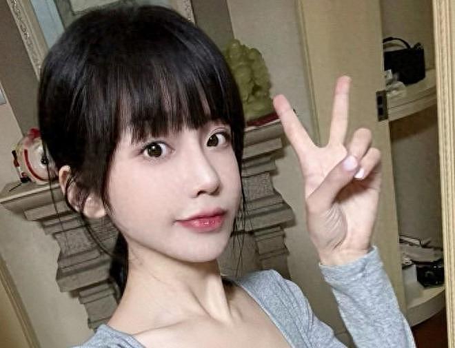 汪峰一条微博，打响2026年第一枪，可以贪财好色，但别踩红线（组图） - 1