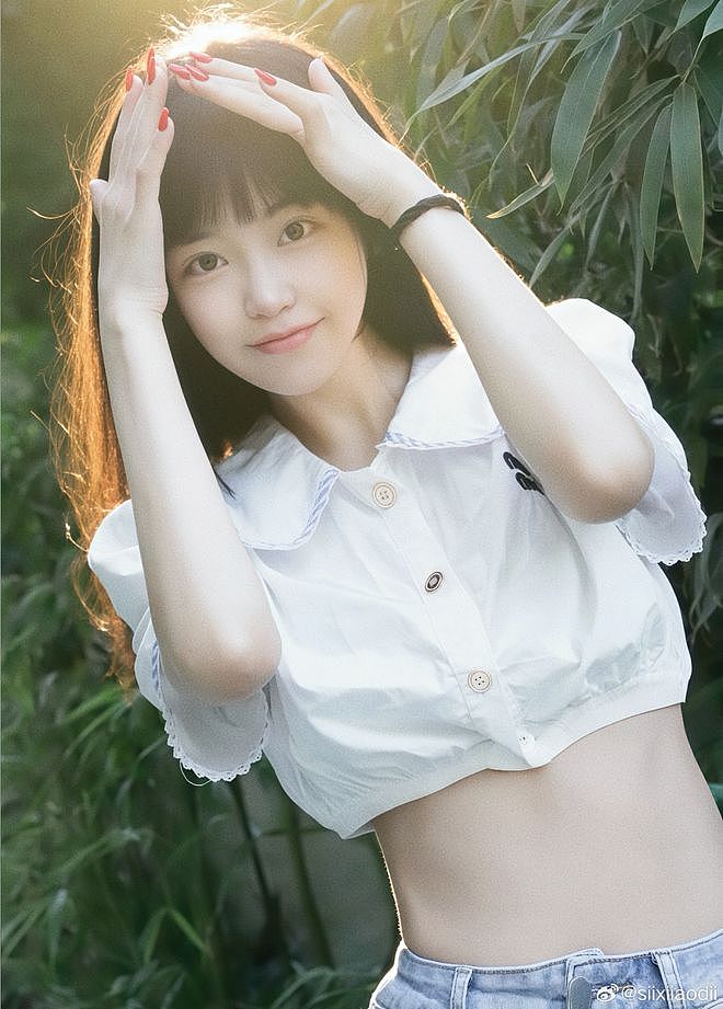 内娱开年地震，N个男顶流被同一个女孩曝光（组图） - 1