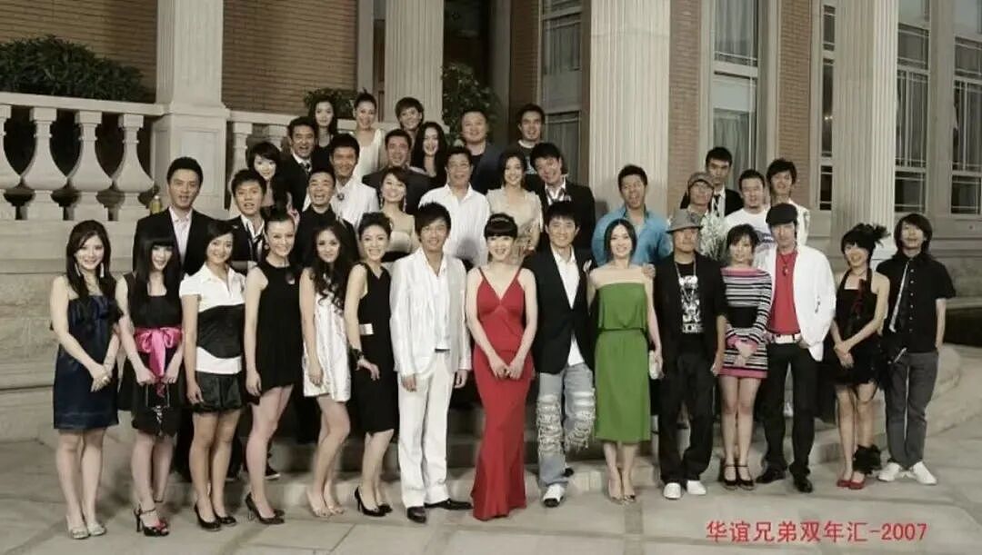 欠债22亿，内娱巨头没招了（组图） - 17