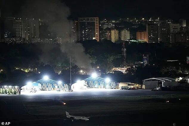 内幕曝光！美军用黑科技瘫痪电网，马杜罗夫妇睡梦中遭捕，身边人被CIA收买（视频/组图） - 1