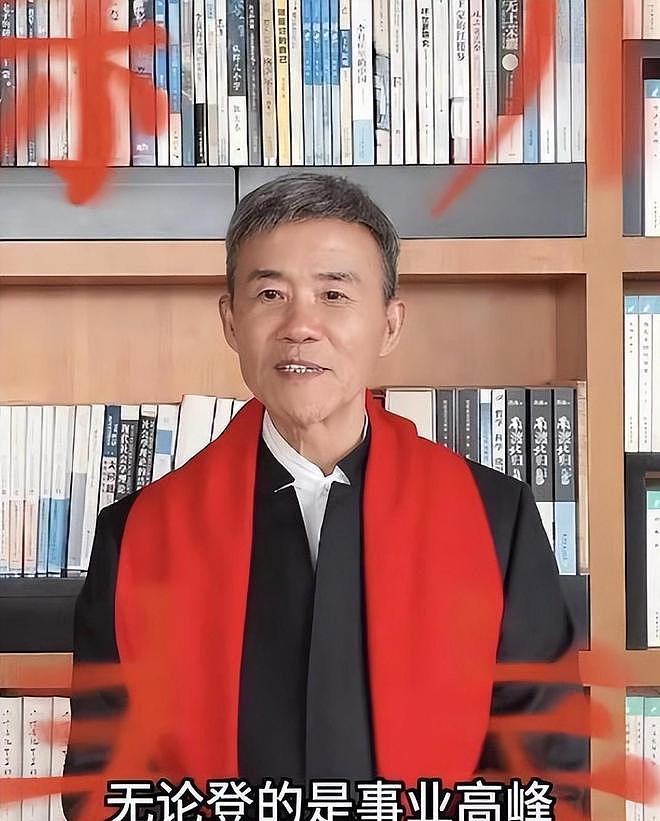 原来她是王石大女儿，比后妈年龄还大，45岁单身不结婚父亲愁白头（组图） - 18