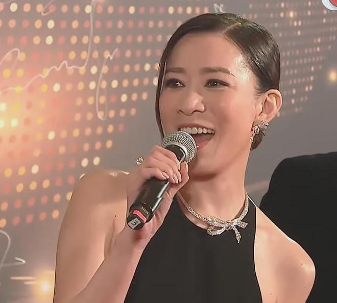 TVB颁奖礼红毯老龄化严重！50岁佘诗曼压轴，黄宗泽老到认不出（组图） - 5