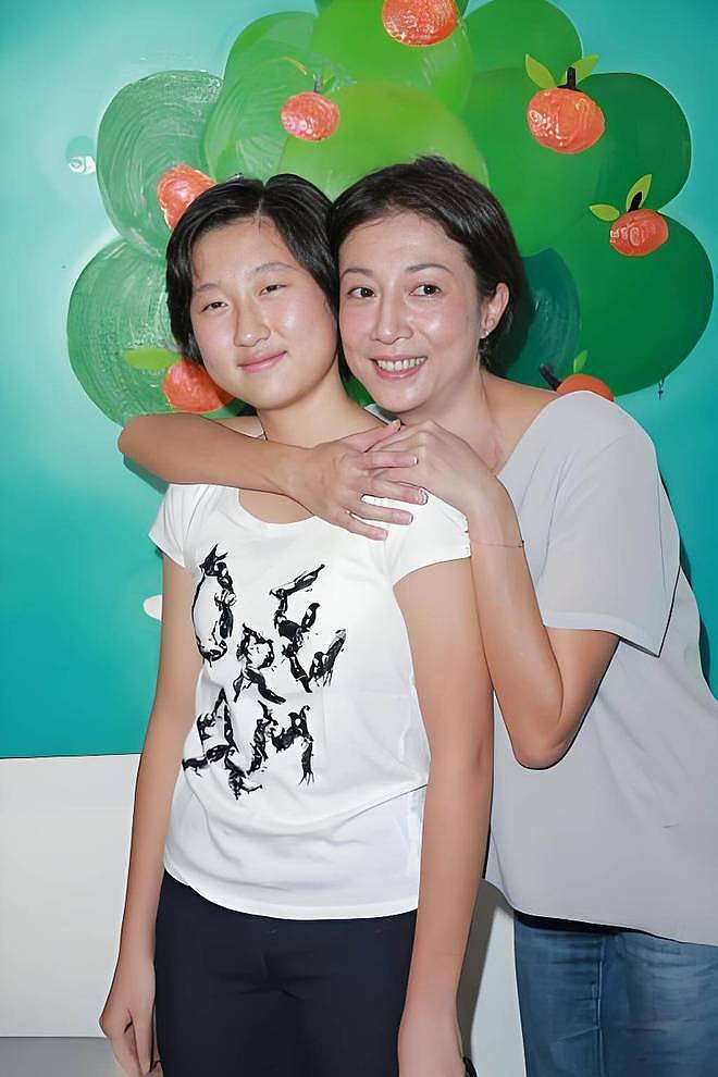 曝成龙曾为女儿交房租，多次经济援助，吴卓林11字回应和父亲关系（组图） - 10