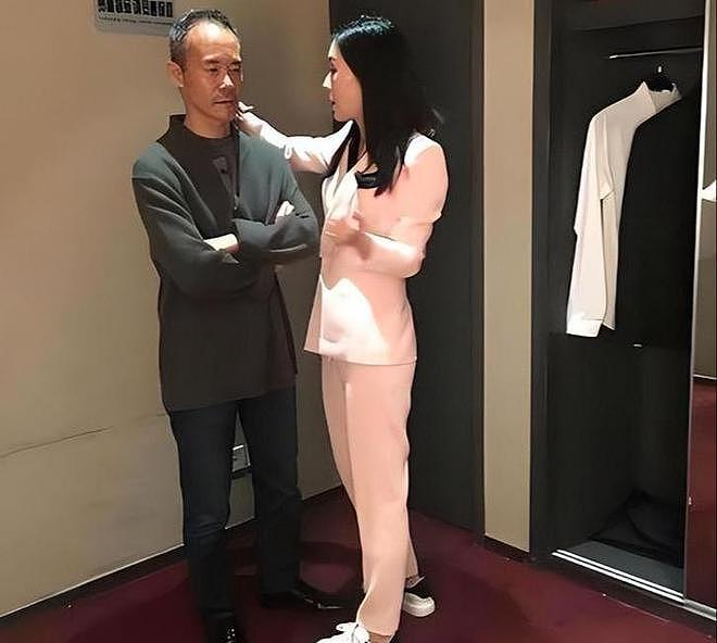 原来她是王石大女儿，比后妈年龄还大，45岁单身不结婚父亲愁白头（组图） - 17