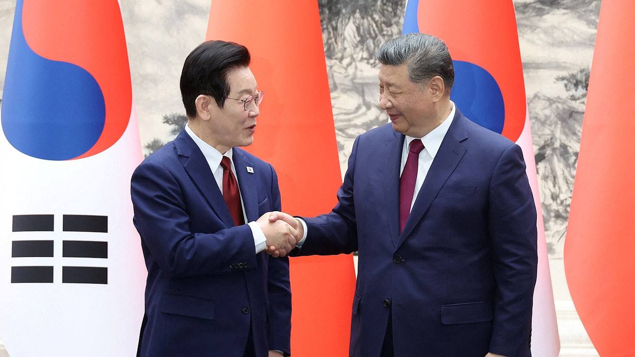 李在明访华!与习近平签署14份谅解备忘录,归还15项中国文化遗产(组图) - 1