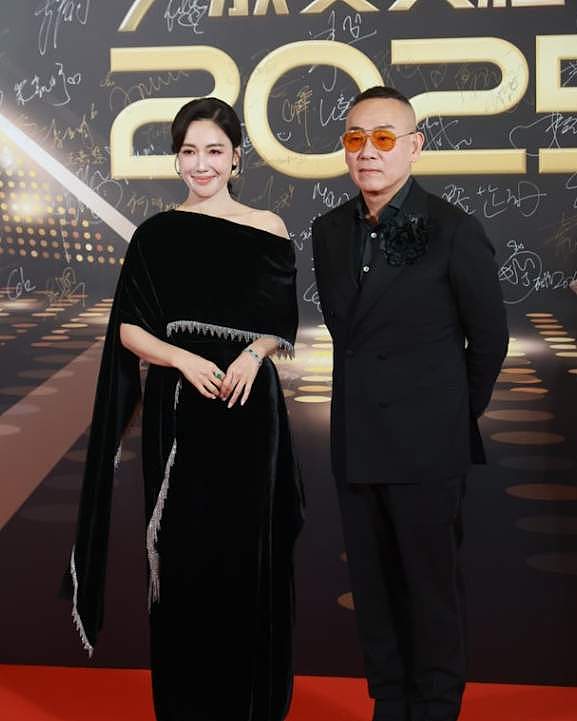 史无前例！佘诗曼第四次获视后，黄宗泽获“双料视帝”破个人记录（组图） - 3