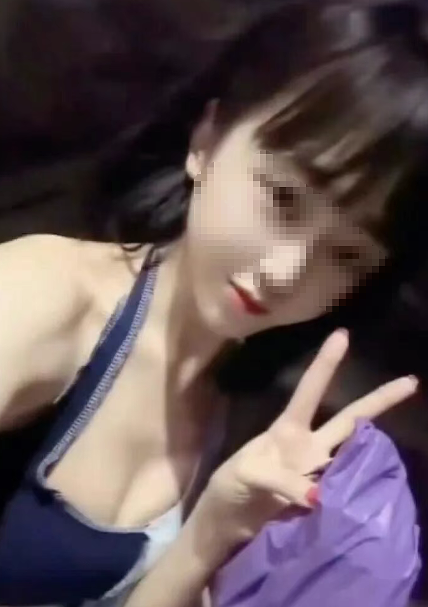 号称玩遍娱乐圈顶流男星的“司晓迪”到底是谁?深扒颜值身份她问题太大!(组图) - 15