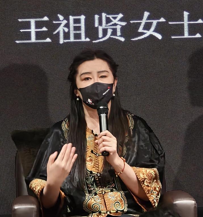 58岁王祖贤现状曝光，虎背熊腰“面瘫脸”引争议（组图） - 3