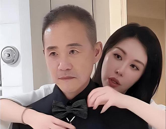 原来她是王石大女儿，比后妈年龄还大，45岁单身不结婚父亲愁白头（组图） - 13